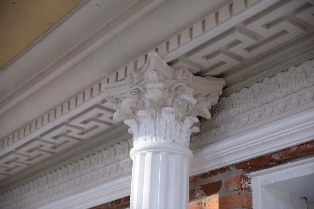 Column Capital 35
